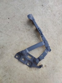 фото thumb №1, Петля капот левый volvo ex30 ex-30