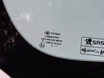 фото thumb №9, Стекло лобовое перед передняя с подогревом volvo v40 ii