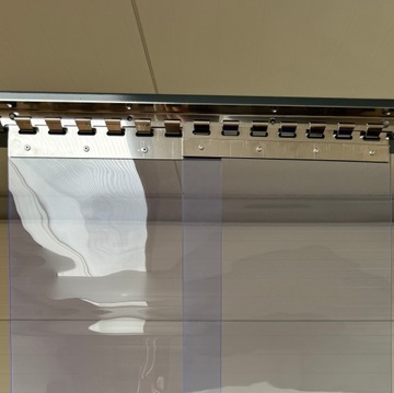 Kurtyna paskowa s: 225cm x h: 380cm, pasy PCV 300x3 mm