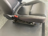 фото thumb №9, Jaguar xf ii x260 2016 2.0 d сиденье водителя левый перед кожа кожаный