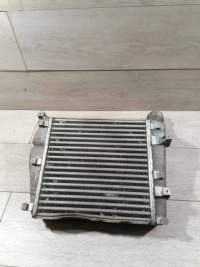 Cayenne радиатор интеркулер правая 7p5145803a в Украине, фото thumb