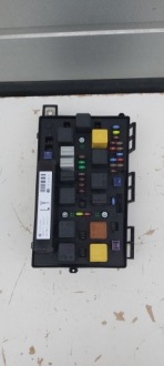 фото thumb №1, Коробка запобіжників bsi opel astra zafira 93194876 оригінал nowa