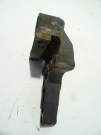 фото thumb №2, Кронштейн рессора перед правое renault t 21575601