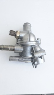 фото thumb №1, Honda crx de sol 1,6vtec корпус термостата