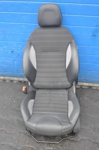 фото thumb №1, Peugeot 2008 сидіння лівий перед anglik