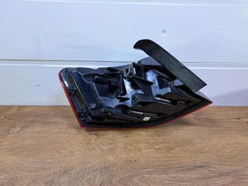 фото thumb №8, Audi a3 8v лампа зад задняя правая 8v3945096d