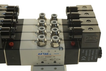 Wyspa 4 zaworowa AIRTAC Seria 200 5/3 - 1/4 - 12 V - 24V - 230 V
