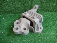 фото thumb №1, Кронштейн подушка двигуна cherokee kl lift p68275805ab