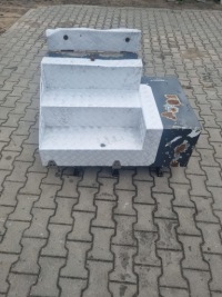 фото thumb №1, Коробка інструментальний бардачок пороги volvo fh 12 13 16 renault dxi tir