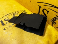 фото thumb №1, Заглушка защита клеммы суппорт аккумулятор porsche macan 95b 2.0 tfsi