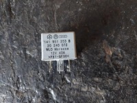 Реле 53 volkswagen touran i 141951253b Ціна, фото thumb