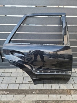 фото thumb №1, Mercedes ml w164 дверь правые задние зад