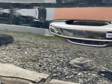 фото thumb №10, P8 gmc yukon xl denali iv 2015 - ліві двері зад задні комплектні