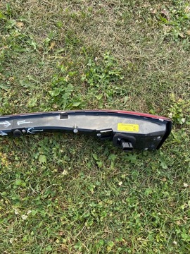 фото thumb №7, Лампа зад средняя cupra formentor повреждённая