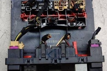 фото thumb №1, Модуль комфорту seat altea xl 5p5, 5p8 3c0937049ae 1.9l дизель 77kw 2007