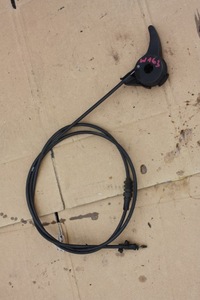 фото thumb №1, Трос ручка капота ml w163 рестайлинг