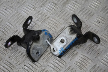 фото thumb №1, Петлі двері правий зад kia sorento ii 2 рестайлінг