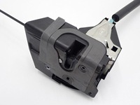 фото thumb №2, Замок двері лівий зад задній рестайлінг jaguar e-pace 21r