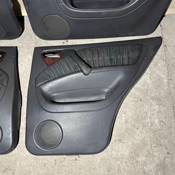 фото thumb №13, Сидіння диван обшивки шкіра mercedes-benz ml w163