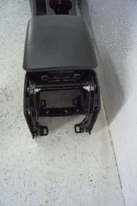 фото thumb №6, Туннель средний подлокотник audi a5 8t