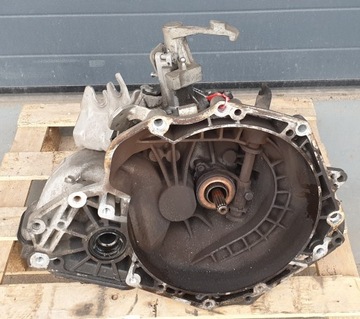 F13 КОРОБКА ПЕРЕДАЧ OPEL AGILA A CORSA C ASTRA H