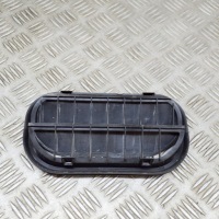 фото thumb №5, Audi a5 2017 решётка вентиляционная pod бампером задним