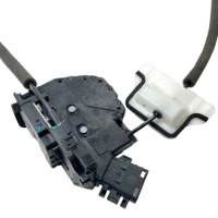 фото thumb №10, Замок двері задня правий renault latitude 825020013r