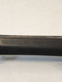 фото thumb №9, Накладка бампера передней toyota avensis t270 перед сторона правая 2009