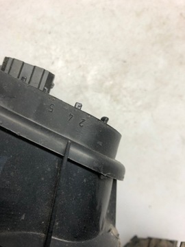 фото thumb №11, Лампа задня ліва 6l6945095 vag