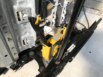 фото thumb №12, Сиденье левый водителя bmw e81 3 дверь рестайлинг кожа серый beż европа 2009r