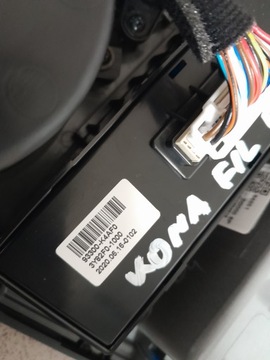 фото thumb №12, Hyundai kona 2021 ev туннель панель рамка переключатель