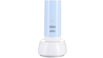 Электрическая зубная щетка Oral-B PRO 3 3770 Cross Action Синий