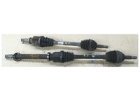 фото thumb №1, Піввісь renault clio iii 1.5 dci 8200323137