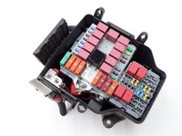 фото thumb №8, Корпус коробка предохранителей 1389412080 opel movano iii c lift 24r