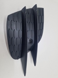 фото thumb №1, Mercedes e klasa w213 решітка бампера ліва amg