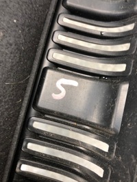 фото thumb №6, Кришка захист двигуна audi tfsi 06j103925ag