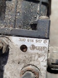 фото thumb №7, Насос abs skoda superb 3u0614517d