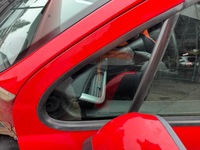 фото thumb №1, Стекло дверь перед левая малый peugeot 207 3d