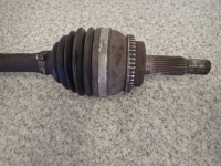 фото thumb №3, Toyota corolla verso 1.6 benz 07- приводной вал правая