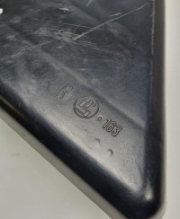 фото thumb №4, Вкладыш заглушка лампы правый задняя mercedes w124 coupe