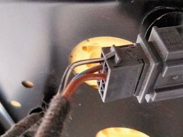 фото thumb №8, Сиденье водителя подлокотник кожа vw t5