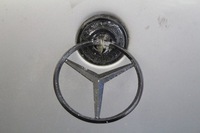 фото thumb №4, Капот крышка двигателя серебристая mercedes c-klasa w203 00-04