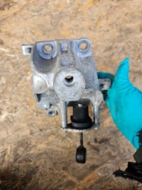 фото thumb №5, Audi a4 b9 8w подушка лапи двигуна 4m0199308ad