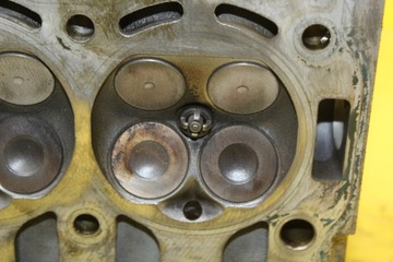 фото thumb №10, Головка golf v passat b6 a3 1.6fsi blf 03c103358s