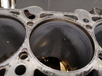 фото thumb №9, Блок двигателя audi a6 c6 3.2 fsi auk 06e103021aa поцарапанный