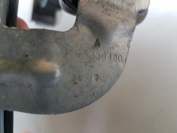 фото thumb №5, Ограничитель дверь левый зад - peugeot 208 2008