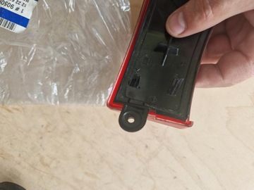 фото thumb №7, Відбивач opel omega b універсал зад лівий оригінальний номер 90509216