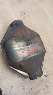 фото thumb №1, Катализатор bmw 4 coupe f32, f82 8515027 29906696 2.0l дизель 140kw 2017