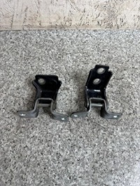 фото thumb №1, Петля дверь левый задняя mazda 3 iv bp 2019-2025 41w