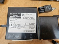 фото thumb №10, Бортовой компьютер замок зажигания набор стартовый toyota yaris ii 1.8 vvt-i ts keyless